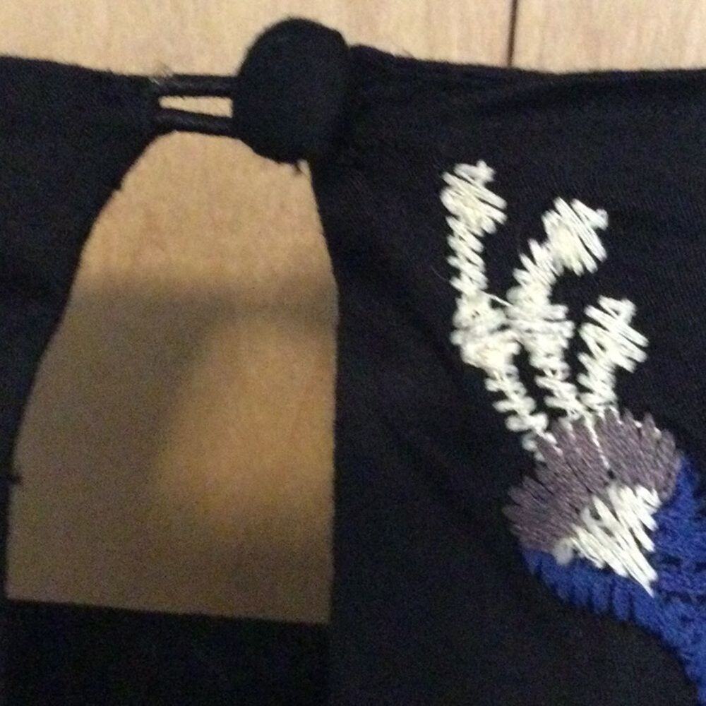 Urban Outfitters Floral Jumpsuit embroidered - Picture 9 of 16